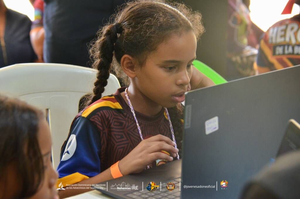 447886560_491396073455396_1792872465041510468_n